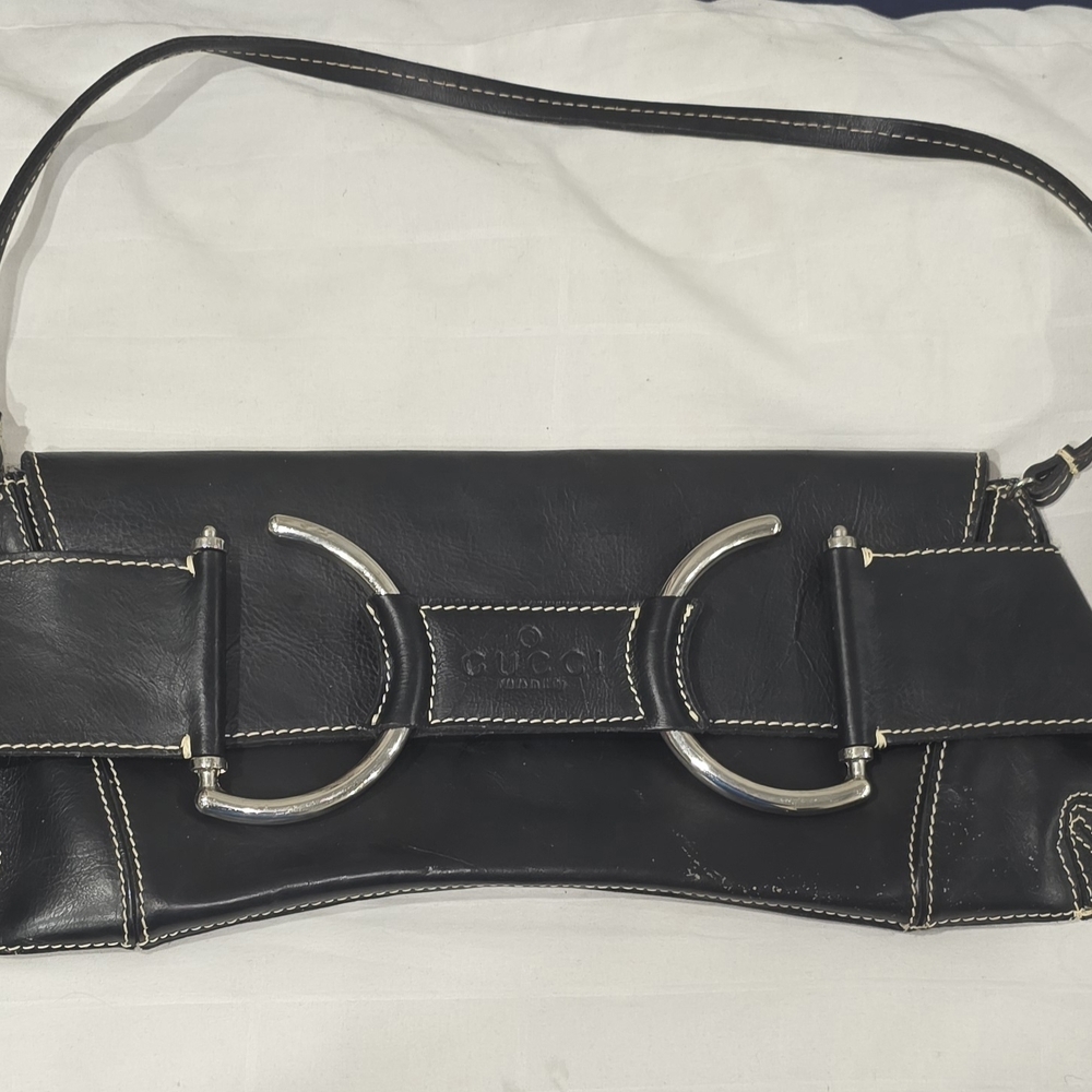 Gucci Black Leather Clutch with Silver Horsebit Detail - Picture 3 of 10